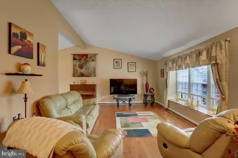 5014 Mallard Ln, Frederick, MD 21703 photo 9