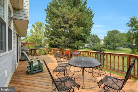 5014 Mallard Ln, Frederick, MD 21703 photo 7
