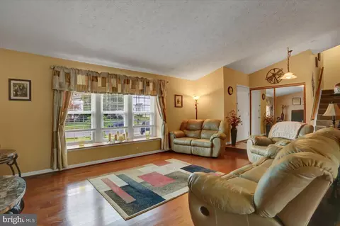 5014 Mallard Ln, Frederick, MD 21703 photo 8