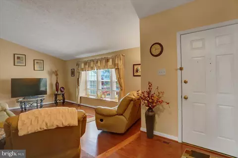 5014 Mallard Ln, Frederick, MD 21703 photo 10