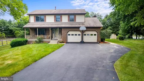 7213 E Sundown Ct, Frederick, MD 21702 photo 3