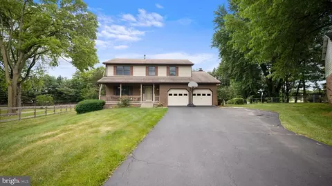 7213 E Sundown Ct, Frederick, MD 21702 photo 2