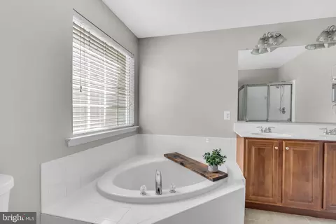 669 Tivoli Rd, Frederick, MD 21703 photo 23
