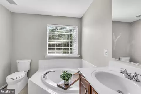 669 Tivoli Rd, Frederick, MD 21703 photo 24