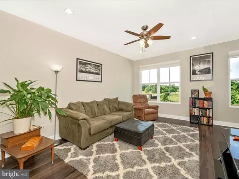 627 E 7th St, Frederick, MD 21701 photo 11
