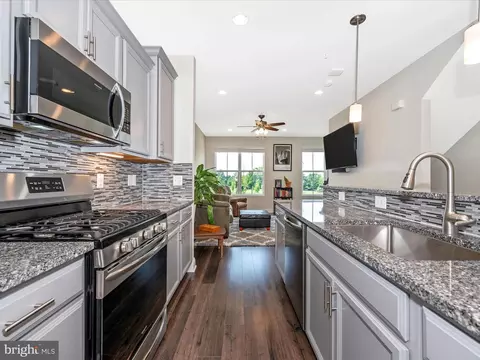 627 E 7th St, Frederick, MD 21701 photo 17