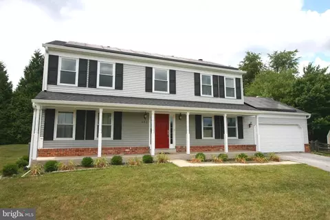 302 Westridge Dr, Mount Airy, MD 21771