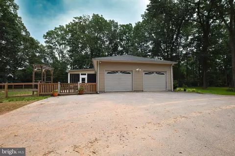 8013 Dustin Dr, Frederick, MD 21701 photo 40