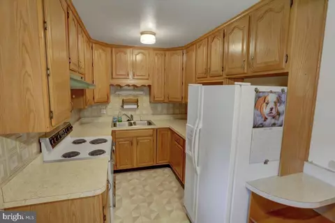907 Cherokee Trl, Frederick, MD 21701 photo 12