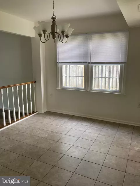 113 Lauren Ct, Frederick, MD 21703 photo 8