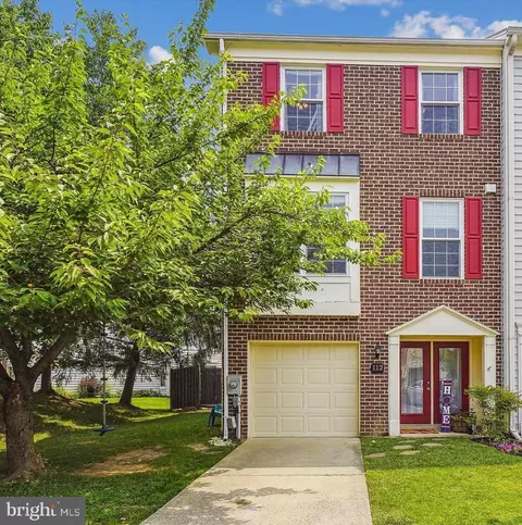 112 Rock Creek Ct, Frederick, MD 21702
