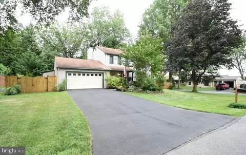 8383 Curiosity Ct, Walkersville, MD 21793