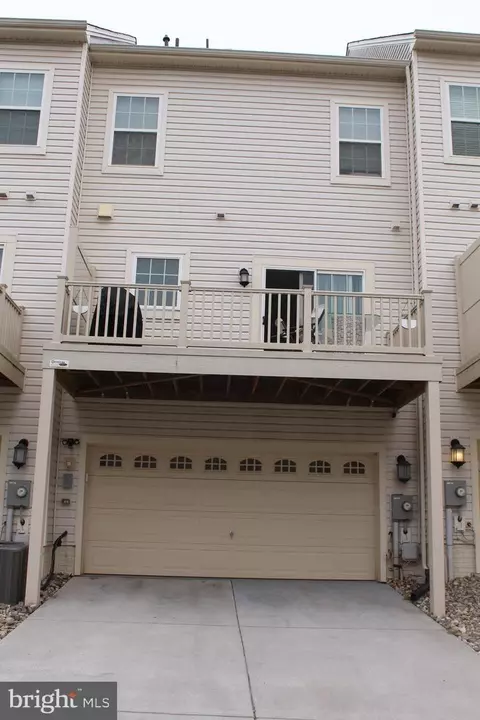 4961 Macdonough Pl, Frederick, MD 21703 photo 3