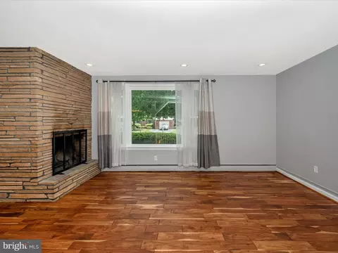 151 Fairview Ave, Frederick, MD 21701 photo 9