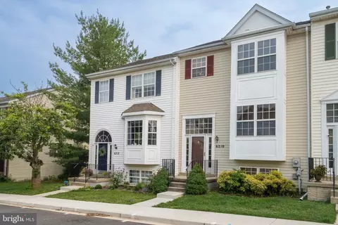 6210 Cliffside Ter, Frederick, MD 21701 photo 2