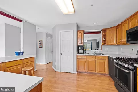 6210 Cliffside Ter, Frederick, MD 21701 photo 7