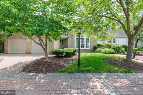 2485 5 Shillings Rd, Frederick, MD 21701