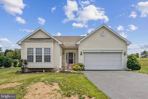 7 Jermae St, Thurmont, MD 21788