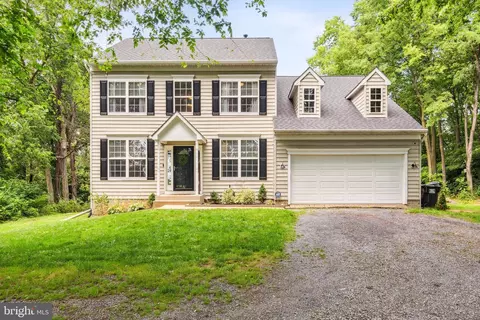 8494 Devon Ln, Walkersville, MD 21793
