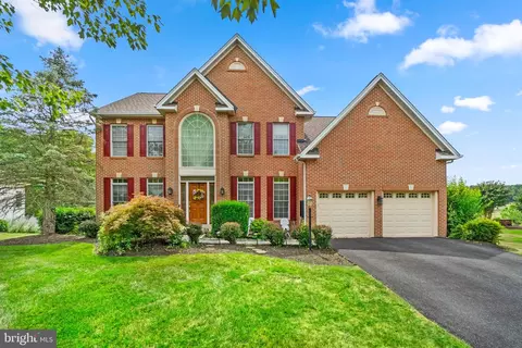 5602 Broadmoor Ter N, Ijamsville, MD 21754