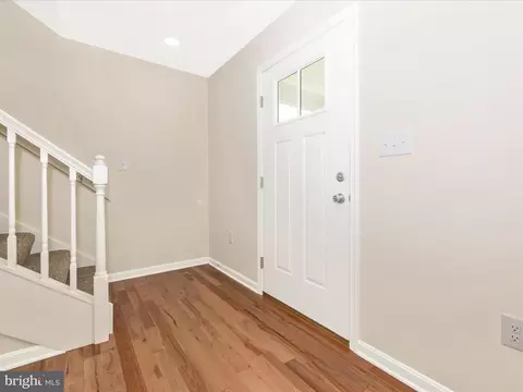 409 E St, Brunswick, MD 21716 photo 3