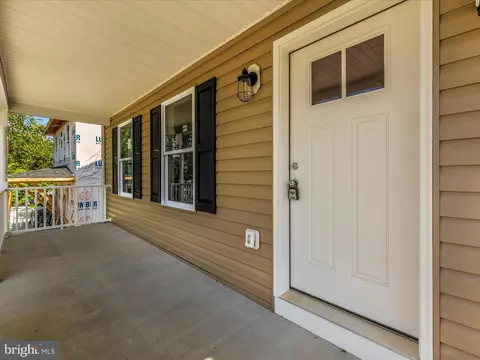 409 E St, Brunswick, MD 21716 photo 47