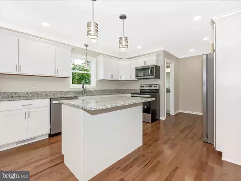 409 E St, Brunswick, MD 21716 photo 13