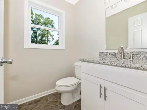 409 E St, Brunswick, MD 21716 photo 19