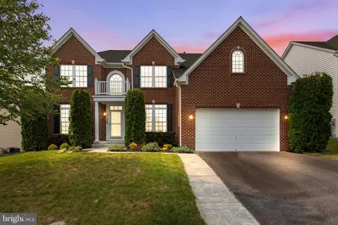 9732 Wyndham Dr, Frederick, MD 21704