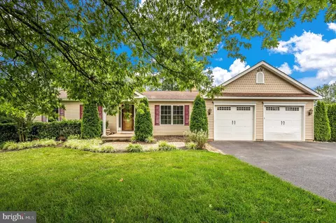 4291 Hollow Ct, Middletown, MD 21769