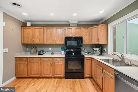 4952 Flossie Ave, Frederick, MD 21703 photo 10