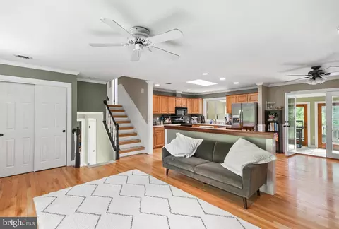 4952 Flossie Ave, Frederick, MD 21703 photo 8