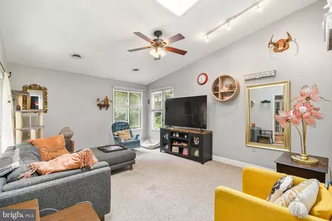 4952 Flossie Ave, Frederick, MD 21703 photo 13