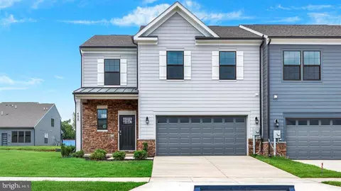 483 Hanson St, Frederick, MD 21701