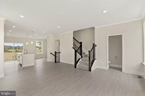 2373 Spruce Knob Ter, Frederick, MD 21702 photo 6