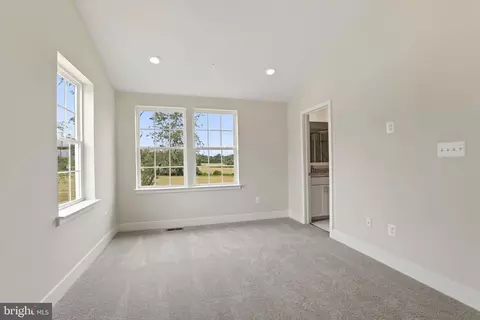 2373 Spruce Knob Ter, Frederick, MD 21702 photo 9