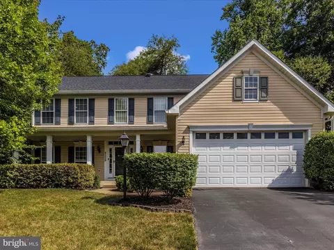 6350 Claridge Dr N, Frederick, MD 21701