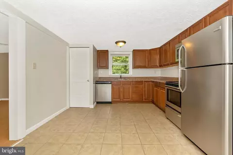5913 Bartonsville Rd, Frederick, MD 21704 photo 7