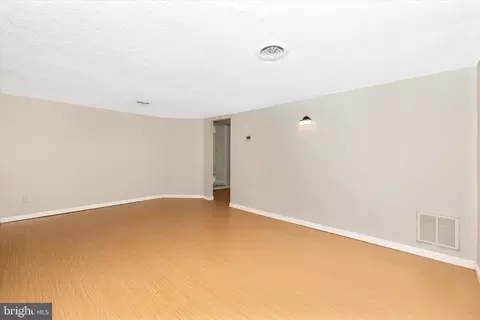 5913 Bartonsville Rd, Frederick, MD 21704 photo 14