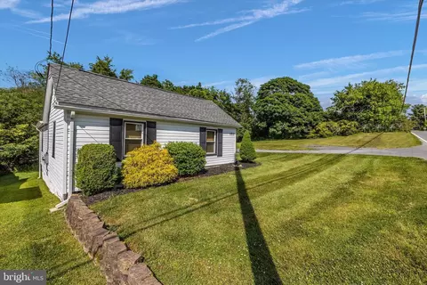 5913 Bartonsville Rd, Frederick, MD 21704 photo 3