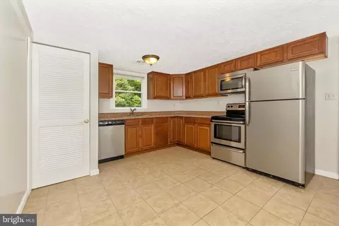 5913 Bartonsville Rd, Frederick, MD 21704 photo 6