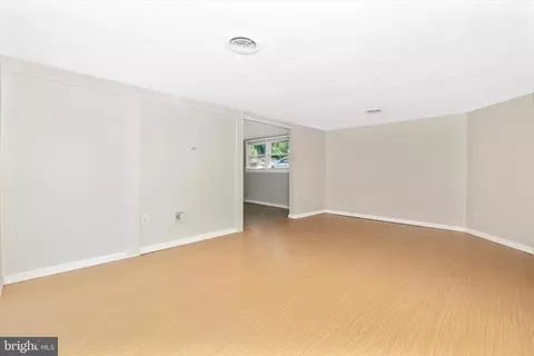 5913 Bartonsville Rd, Frederick, MD 21704 photo 13