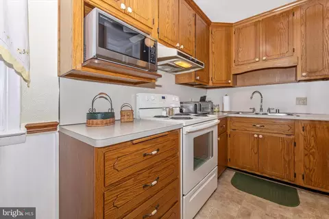 910 Seminole Rd, Frederick, MD 21701 photo 6