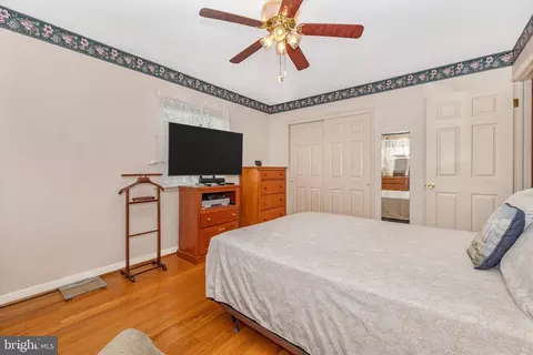 910 Seminole Rd, Frederick, MD 21701 photo 11