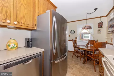 910 Seminole Rd, Frederick, MD 21701 photo 8
