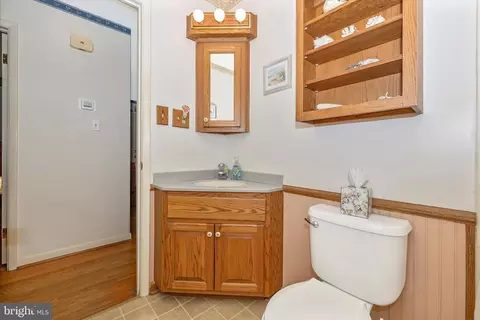 910 Seminole Rd, Frederick, MD 21701 photo 16