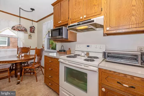 910 Seminole Rd, Frederick, MD 21701 photo 7
