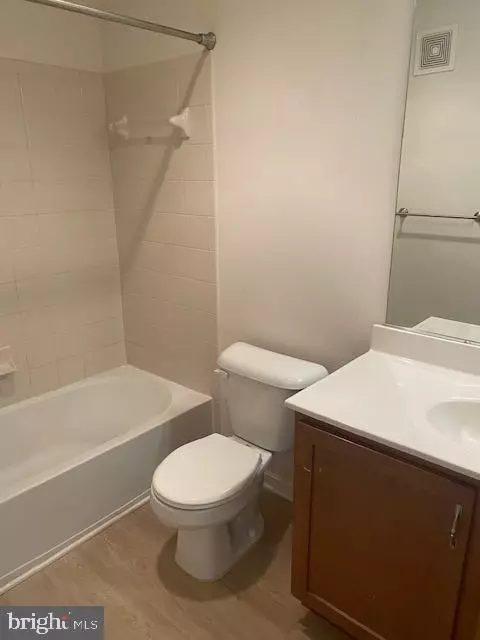 1807 Wheyfield Dr # a, Frederick, MD 21701 photo 9