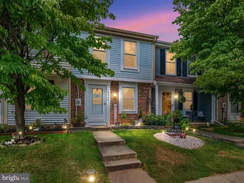 5804 Drawbridge Ct, Frederick, MD 21703