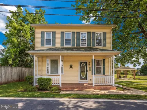 8151 Rocky Ridge Rd, Thurmont, MD 21788